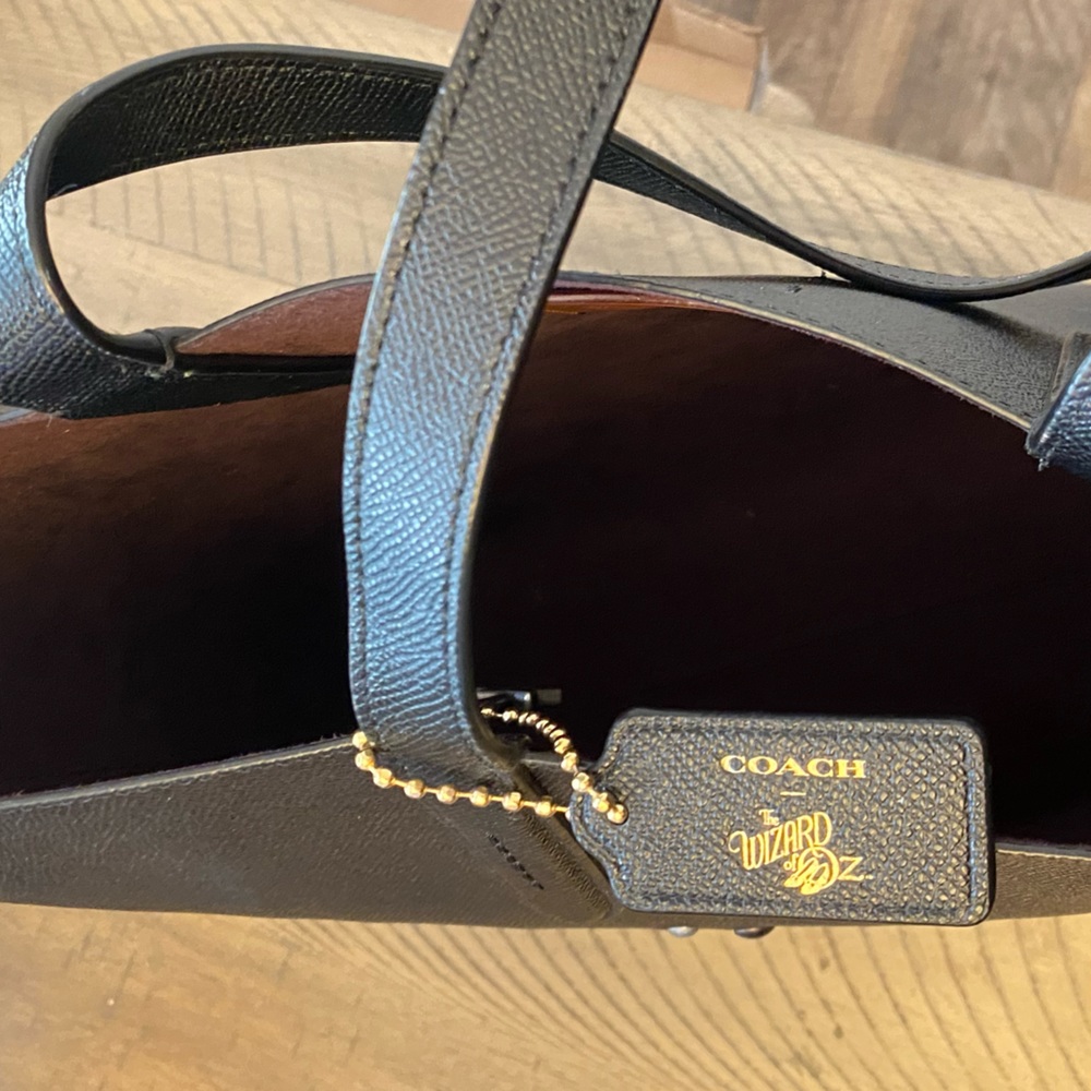 Coach Wizard of Oz Tote Cross Grain Leather with Coach Tag and Wand Charm - Picture 2 of 4